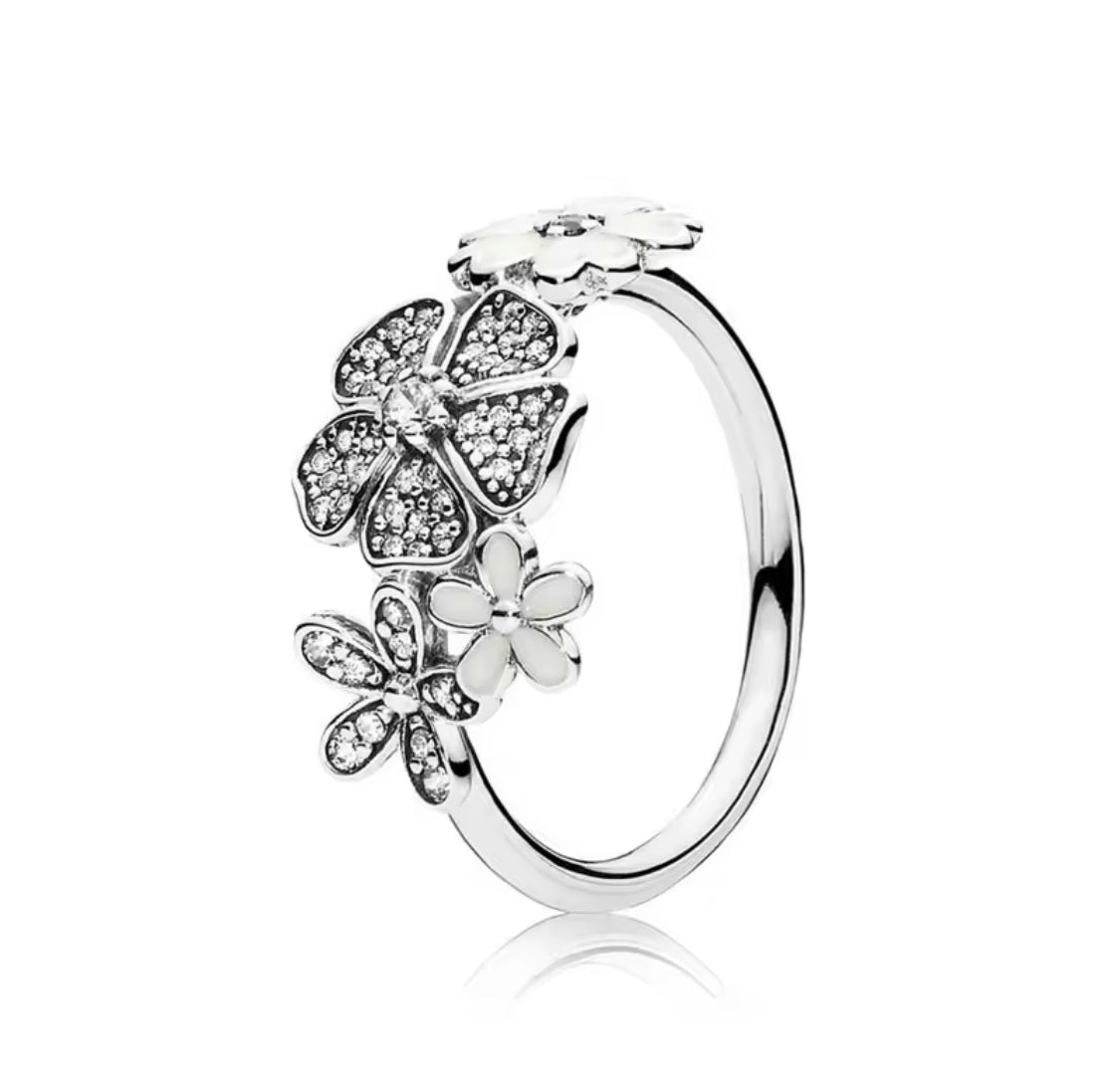 Anillo Pandora floral